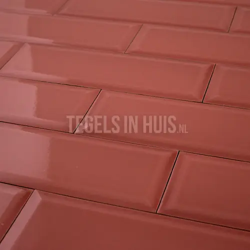 Uitverkoop Metro wandtegel 10×30 Havana craquele Coral rood