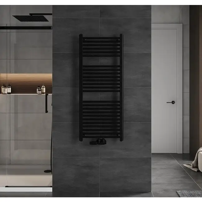 Moderne Handdoekradiator 140x40cm zwart – Stijlvol & Efficiënt Betrouwbaar
