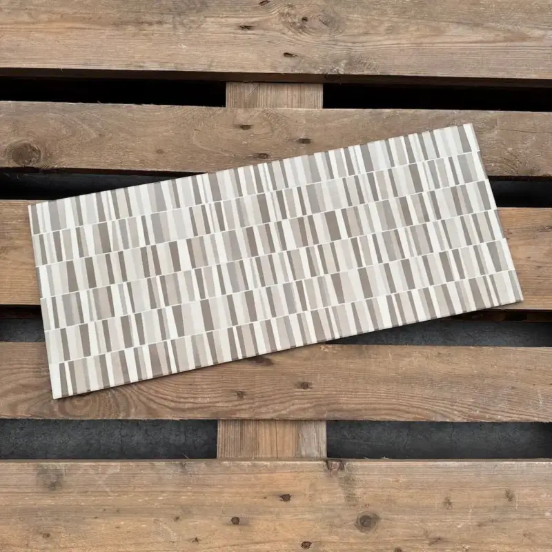Koop Vandaag Alcor Evian Stripe Moka 25x60cm (partij van 6,3 m²)