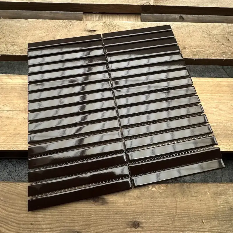 Direct Verzonden KeraSelect Strip Bruin 1,5×14,5 Mozaïek 30x30cm
