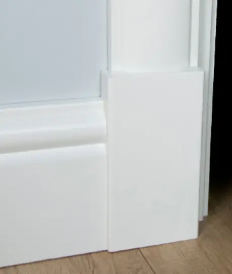 Rechte plintneut uit voorraad - MDF v313 - D.18 x B.75 x H.110 mm Speciale Aanbieding