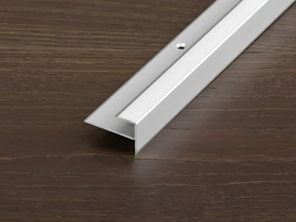 Hoge Kwaliteit Traprandprofiel PROSTEP aluminium geanodiseerd zilver