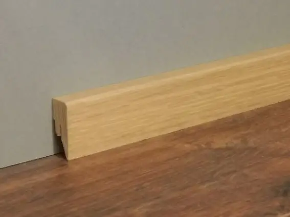 Nieuw Plint decor eiken mat Topline, gefineerd en gelakt