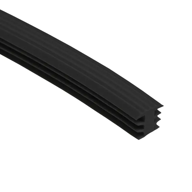 Flitsaanbieding Trap antislip zwart T-profiel/ trapneusprofiel (infrezen)