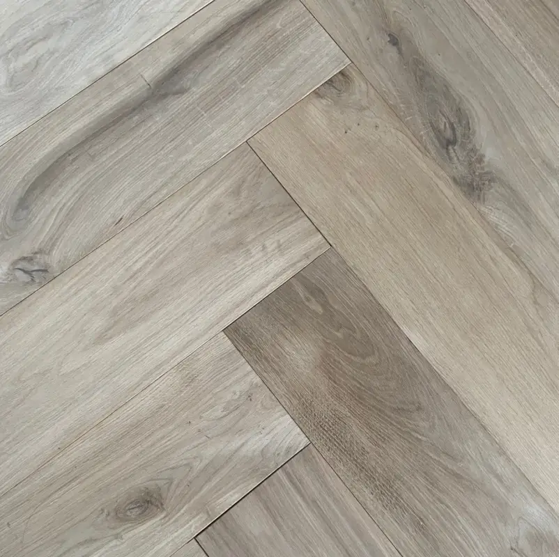 Lamel Visgraat Eiken 155 mm, onbehandeld rondom velling (0,672 m2 per pak) OP is OP Rechtstreeks Van De Fabrikant