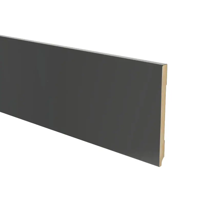 Beperkte Voorraad MDF Moderne plint 150x12 voorgelakt RAL 9005