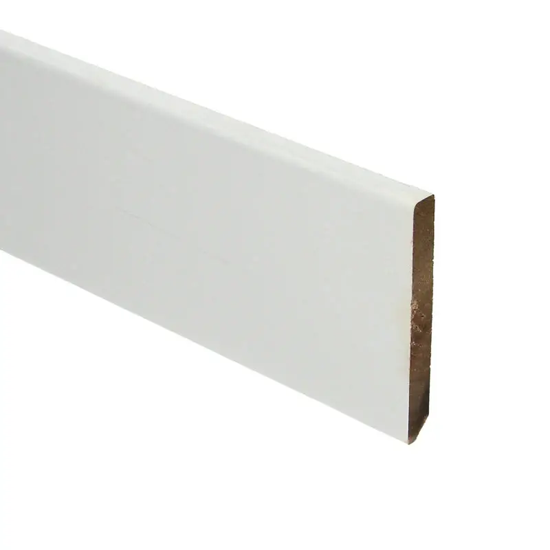 Hoge Kwaliteit Meranti plint recht 90x10 mm wit gegrond ( per 2,42 m1)
